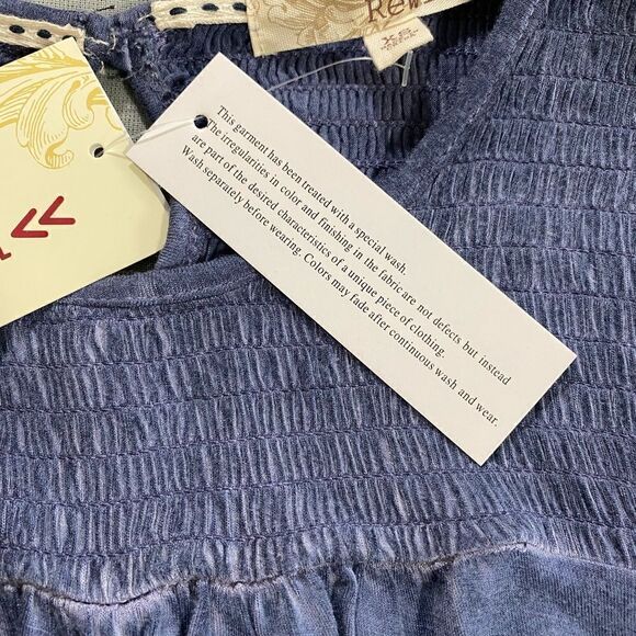 Rewind | Flowy Ruffle Sleeve Top - Picture 7 of 14